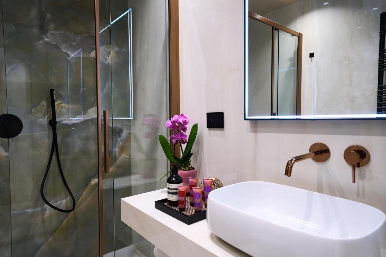 Luxury & Central Apartment Milán Exteriér fotografie